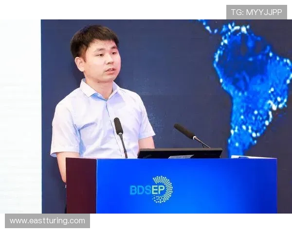 上海网球队进攻体系解析:网球战术的创新与实践探讨 上海网球队进攻体系解析:网球战术的创新与实践探讨